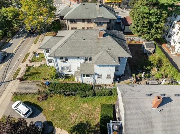 $2,675,000 | 1623 Centre Street, Newton, MA 02461