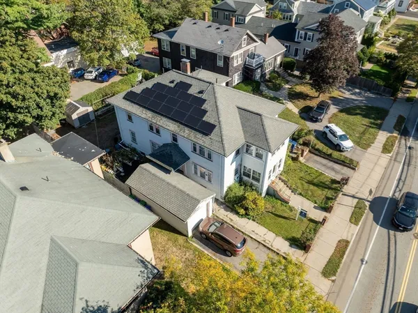 $2,675,000 | 1623 Centre Street, Newton, MA 02461