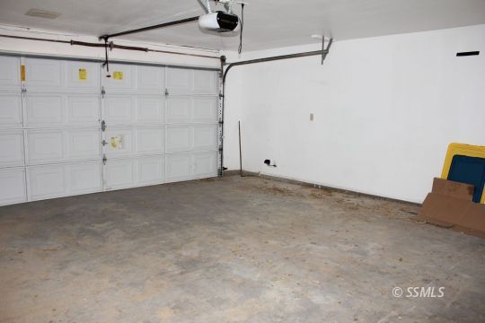 1041 West Iowa Avenue Ridgecrest, CA 93555 - Photo 14 of 17 Gallery Image 14