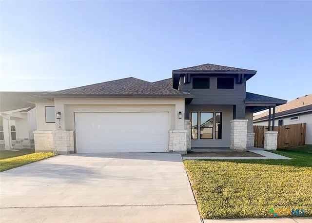 $444,900 | 114 Raindance Court, Victoria, TX 77904