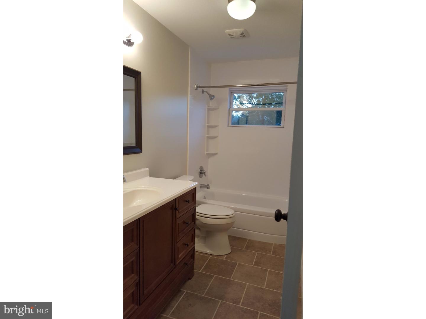 900 Woodlane Road Mount Holly, NJ 08060 - Photo 6 of 17 Gallery Image 6