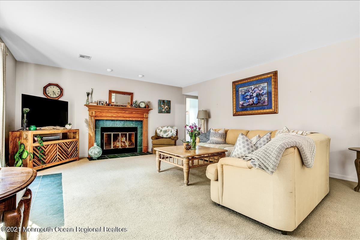 624 Yellowbrick Road Brick, NJ 08724 - Photo 20 of 46 634YellowbrickRd_0030