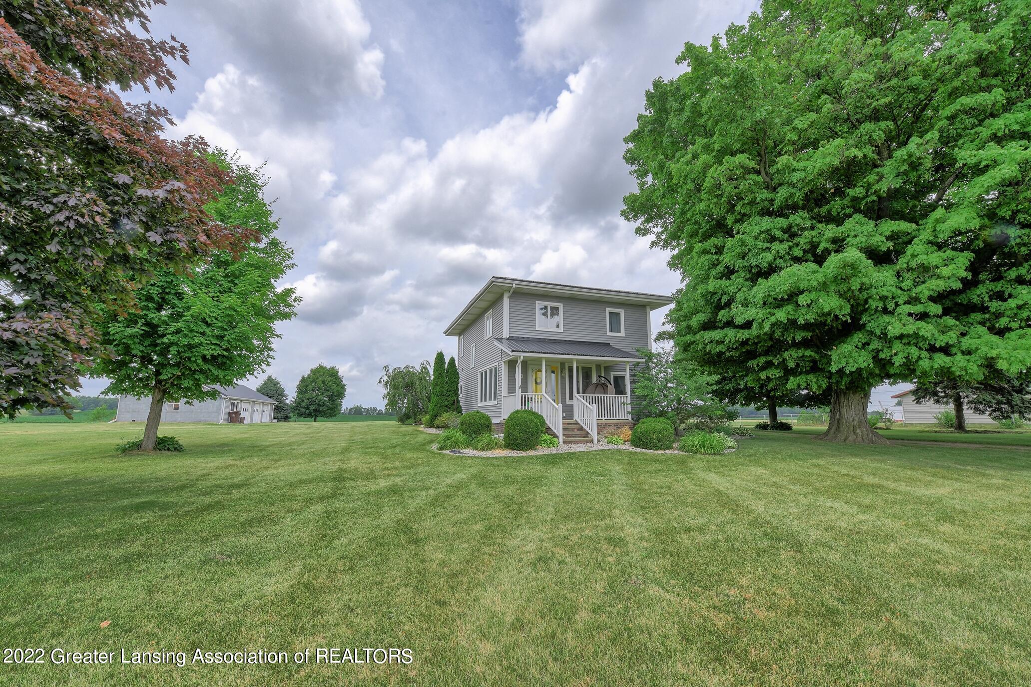 10909 Looking Glass Road Portland, MI 48875 - Photo 26 of 36 Front