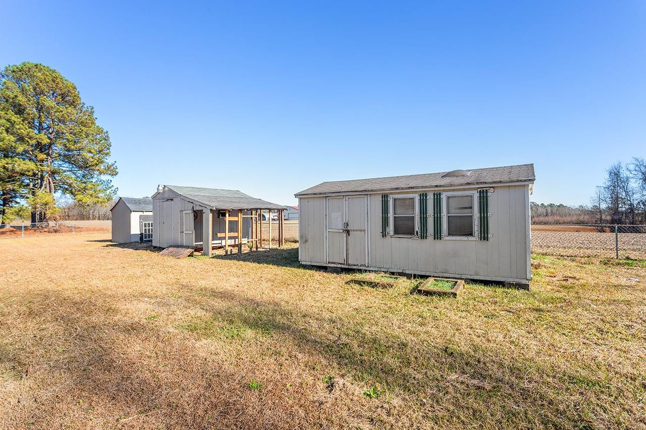 8401 South Creek Road Willow Spring, NC 27592 - Photo 20 of 24