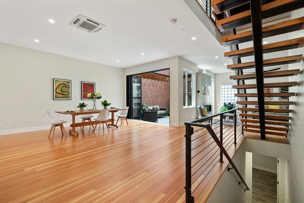 55 Regent Street, Unit 3 Cambridge, MA 02140 - Photo 22 of 27