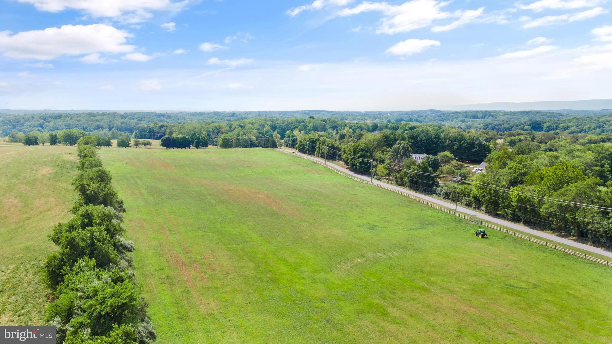 Shelburne Glebe Road Leesburg, VA 20175 - Photo 4 of 7 Front field with access to Shelburne Glebe Rd