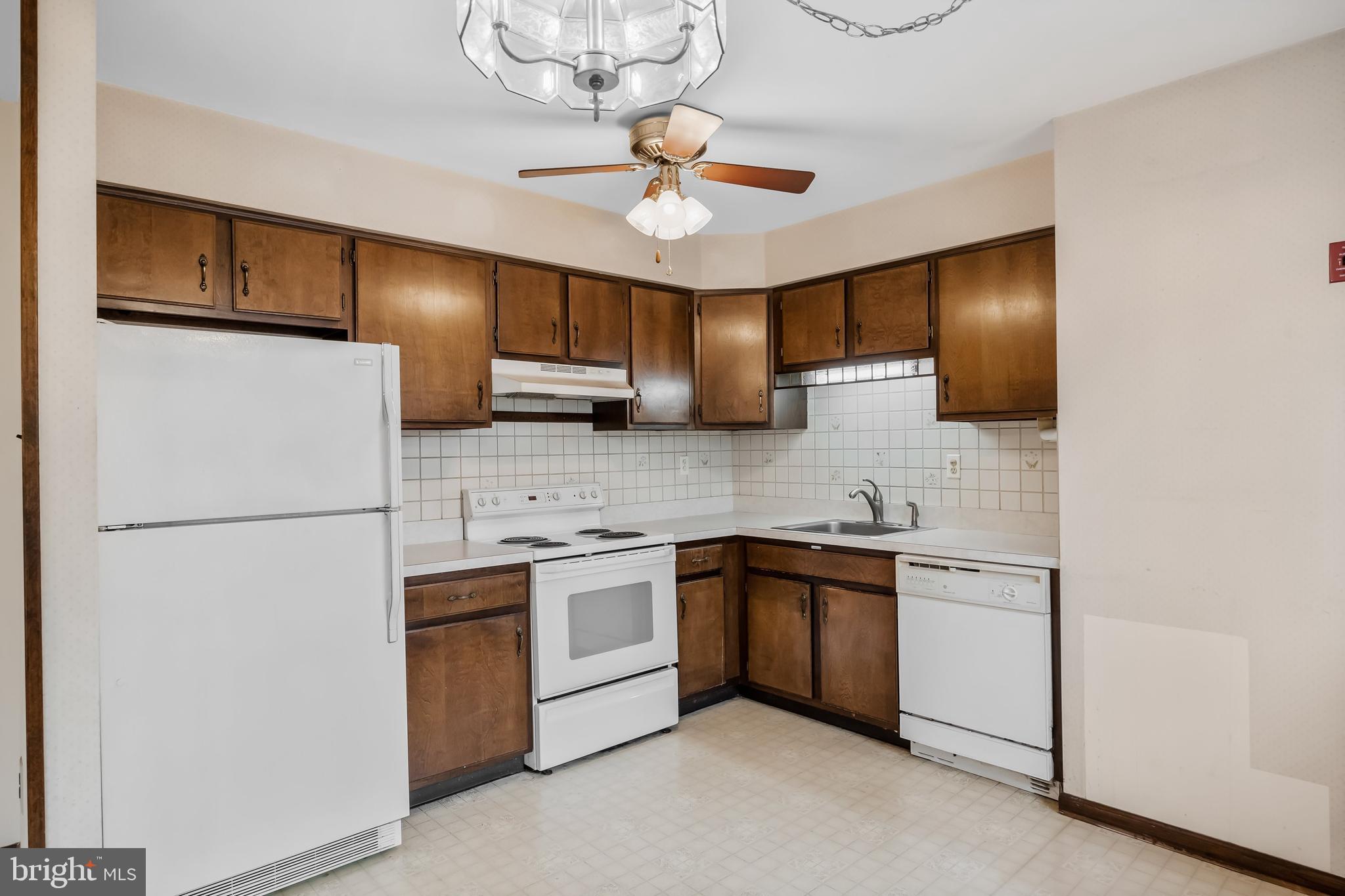 8 Rye Court Shamong, NJ 08088 - Photo 7 of 18