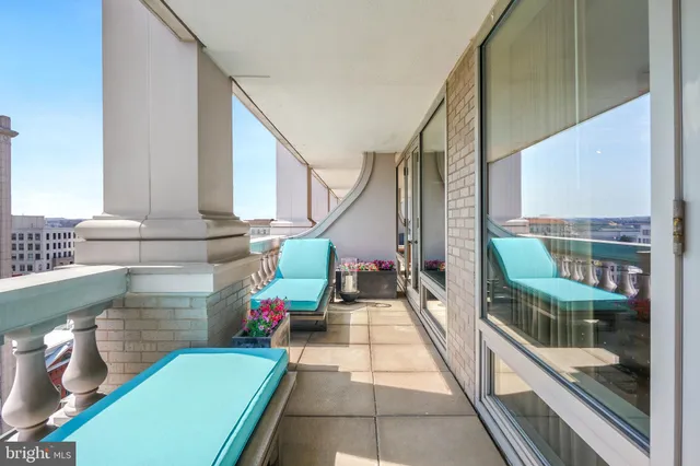 $414,000 | 701 Pennsylvania Avenue Northwest, Unit 1109, Washington, DC 20004