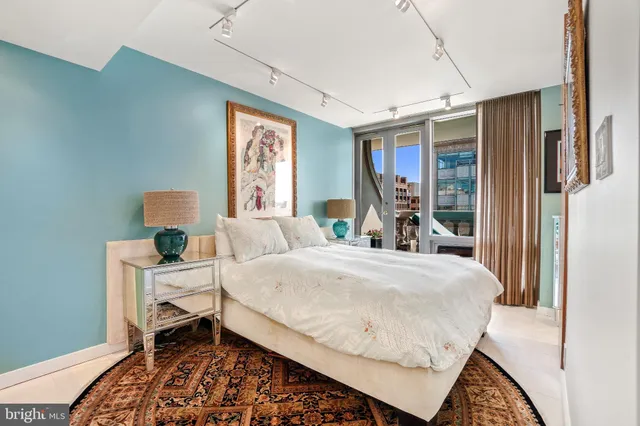 $414,000 | 701 Pennsylvania Avenue Northwest, Unit 1109, Washington, DC 20004