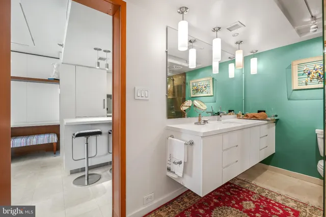 $414,000 | 701 Pennsylvania Avenue Northwest, Unit 1109, Washington, DC 20004