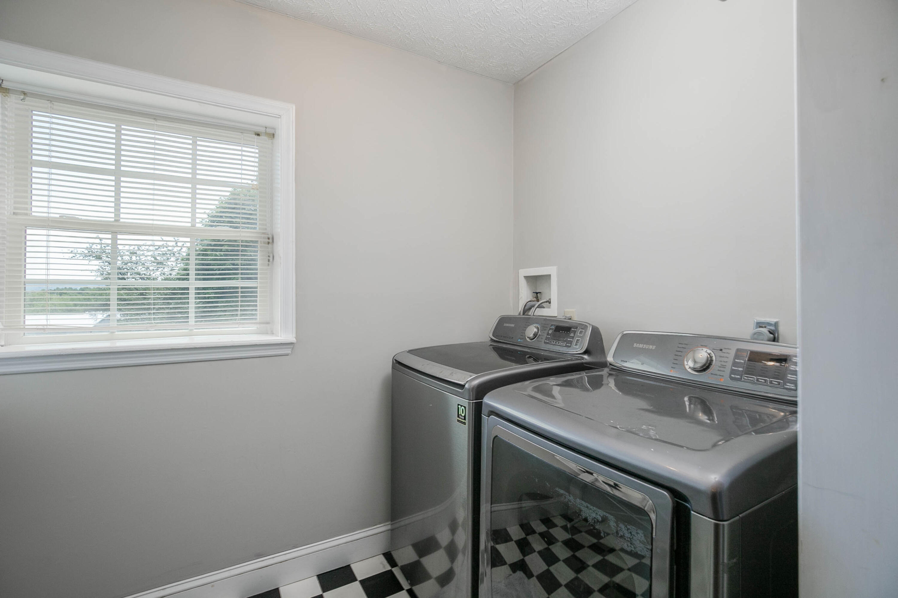 2113 Sandy Road Kingsport, TN 37660 - Photo 30 of 36 030_sandy-30