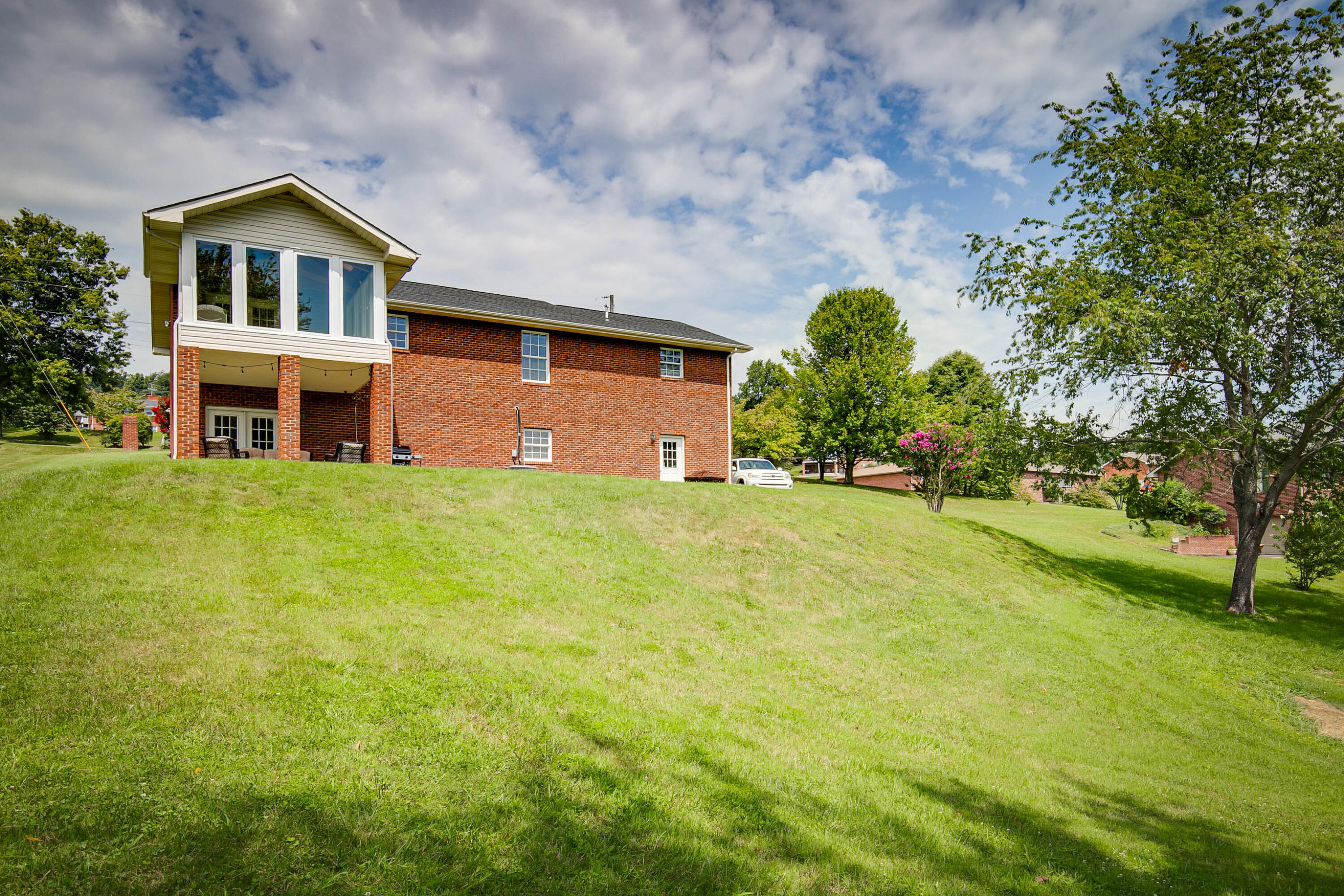 2113 Sandy Road Kingsport, TN 37660 - Photo 36 of 36 036_sandy-36