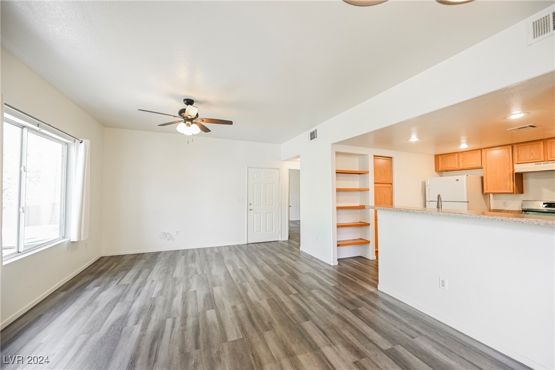 9580 West Reno Avenue, Unit 156 Las Vegas, NV 89148 - Photo 12 of 46