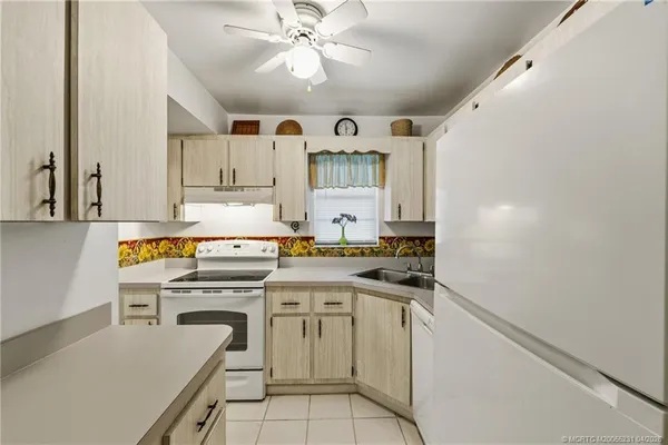 $66,500 | 1955 Southwest Palm City Road, Unit I, Stuart, FL 34994