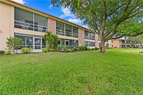 $66,500 | 1955 Southwest Palm City Road, Unit I, Stuart, FL 34994