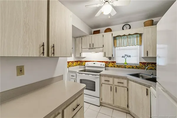 $66,500 | 1955 Southwest Palm City Road, Unit I, Stuart, FL 34994