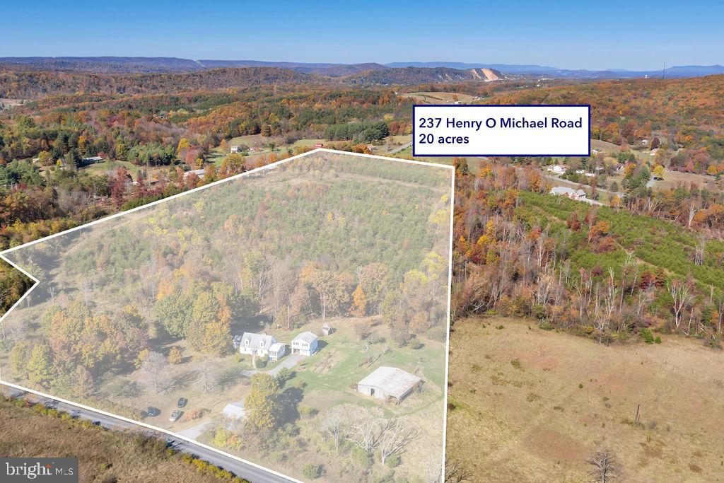 237 Henry O Michael Road Berkeley Springs, WV 25411 - Photo 2 of 37 Gallery Image 2