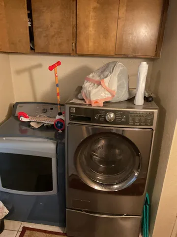 $295,000 | 700 South Corcoran Avenue, Avenal, CA 93204