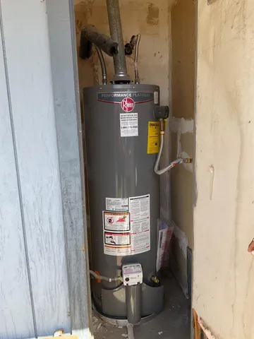 $295,000 | 700 South Corcoran Avenue, Avenal, CA 93204