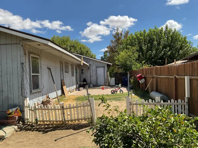 $295,000 | 700 South Corcoran Avenue, Avenal, CA 93204