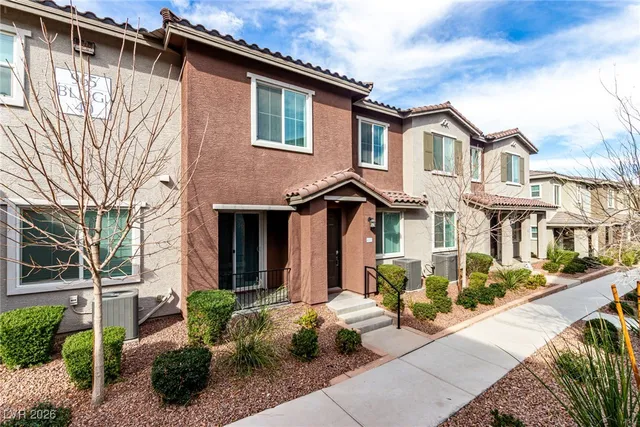 $359,000 | 965 Nevada State Drive, Unit 40102, Henderson, NV 89002