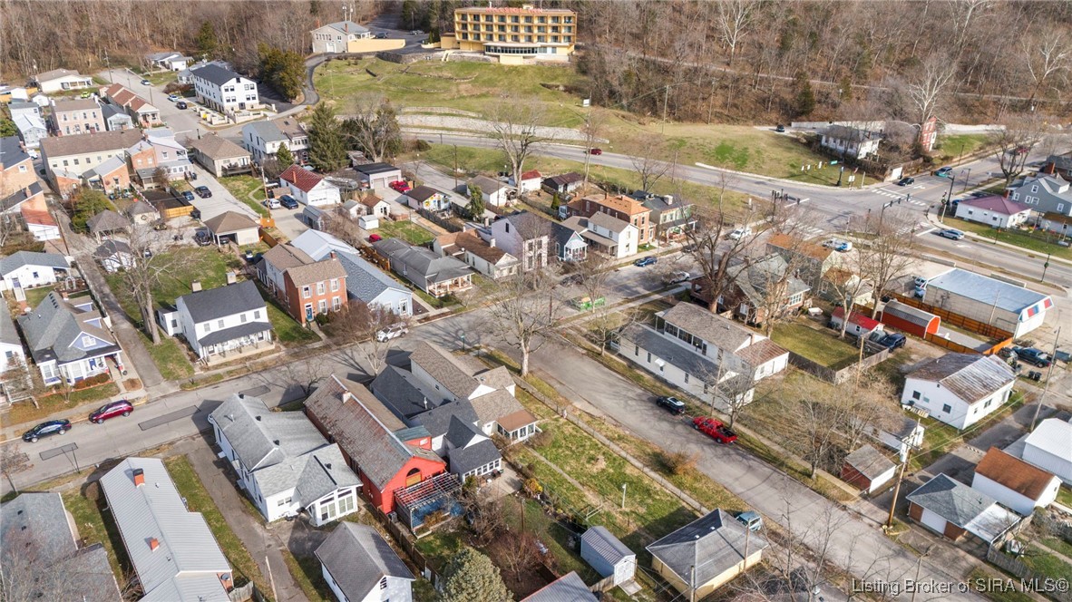 720 East 2nd Street Madison, IN 47250 - Photo 10 of 26