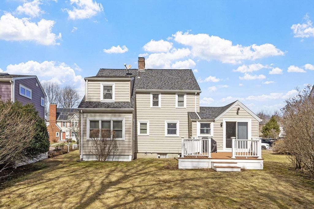 59 Eliot Road Arlington, MA 02474 - Photo 4 of 39 Gallery Image 4