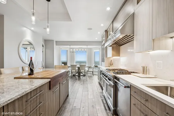 $2,950,000 | 200 Lake Street, Unit 7A/8A, St. Joseph, MI 49085