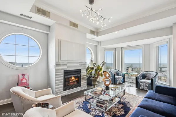 $2,950,000 | 200 Lake Street, Unit 7A/8A, St. Joseph, MI 49085