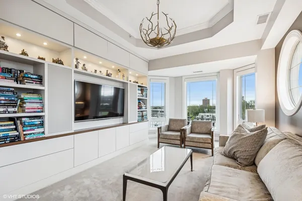 $2,950,000 | 200 Lake Street, Unit 7A/8A, St. Joseph, MI 49085