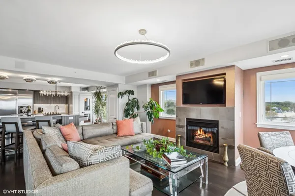 $2,950,000 | 200 Lake Street, Unit 7A/8A, St. Joseph, MI 49085
