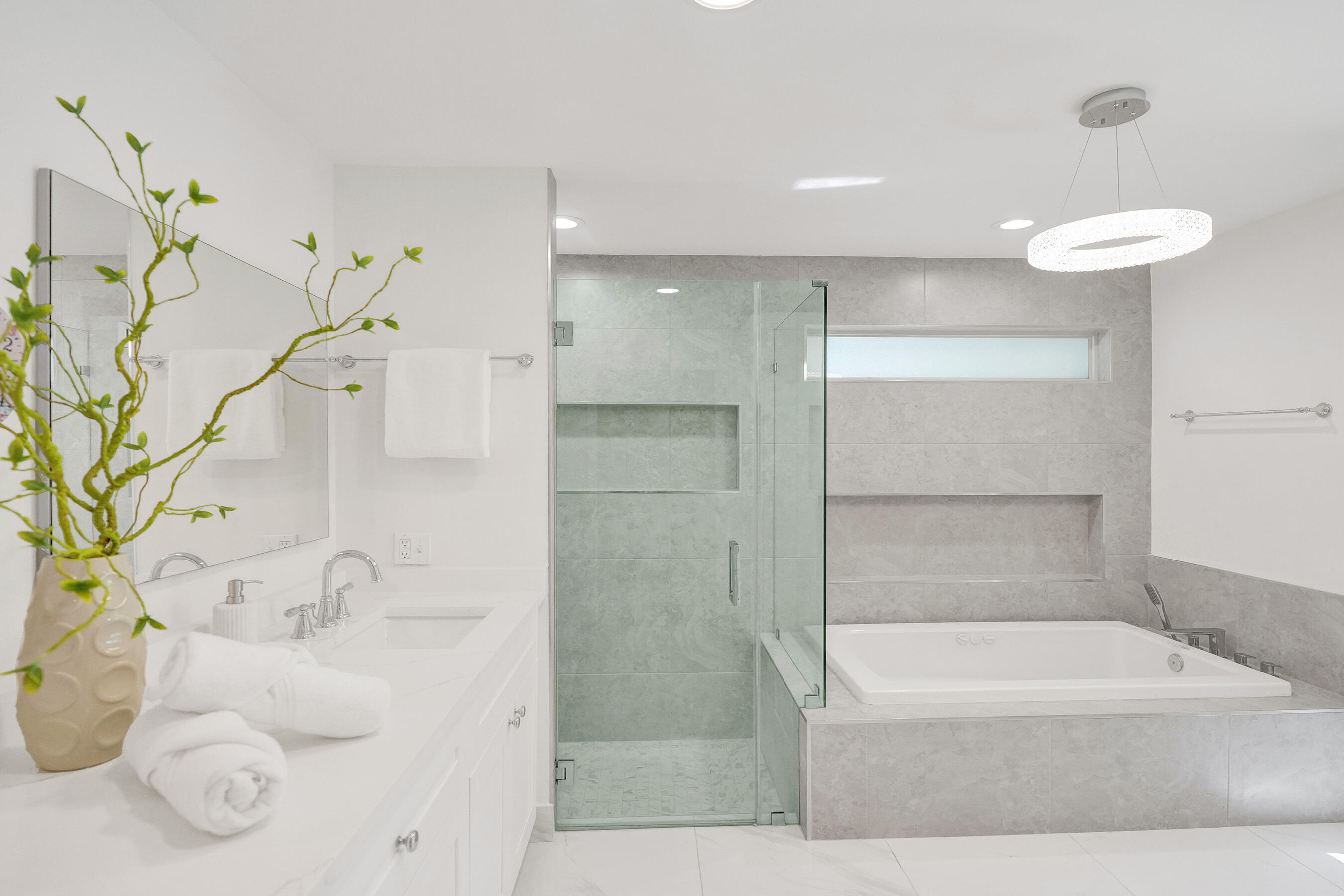 2401 Northwest 39th Street Boca Raton, FL 33431 - Photo 31 of 60 DSC08174
