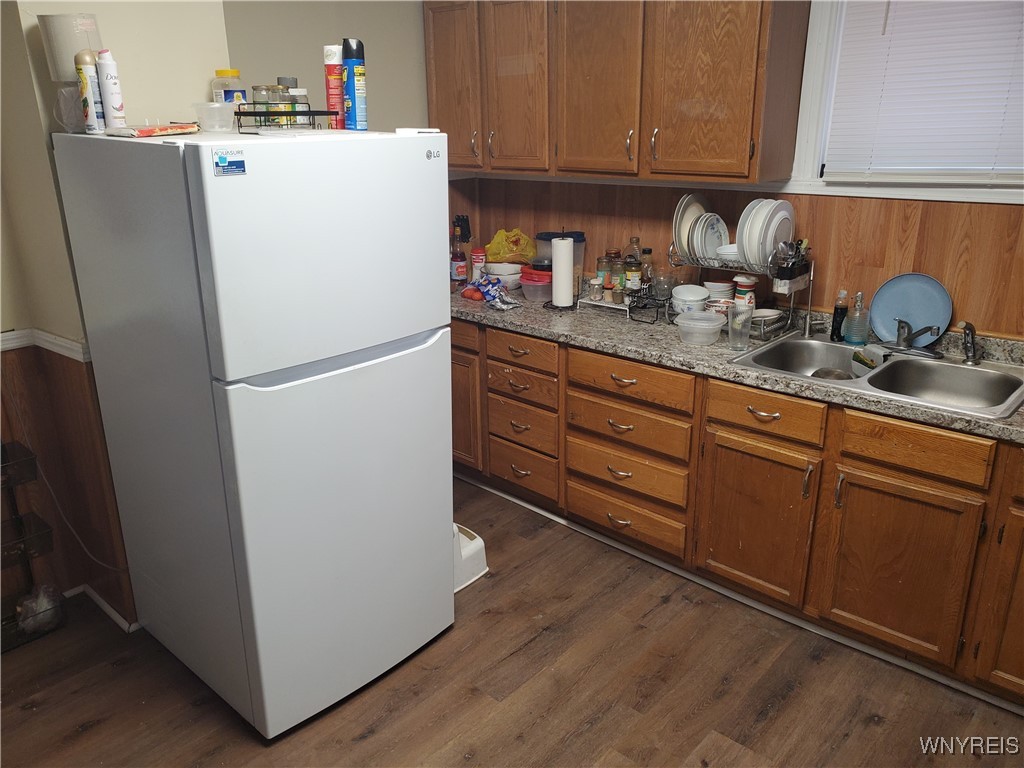 71 Poplar Avenue Buffalo, NY 14211 - Photo 5 of 14 Kitchen