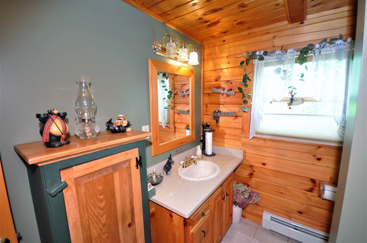 83 Sundown Road Bristol, NH 03222 - Photo 15 of 40