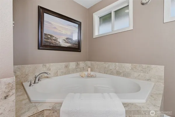 $989,950 | 6427 182nd Place Southwest, Lynnwood, WA 98037