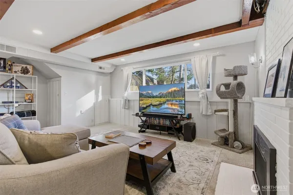 $989,950 | 6427 182nd Place Southwest, Lynnwood, WA 98037