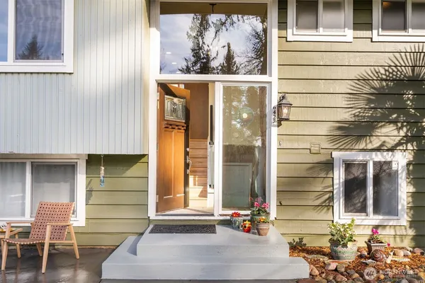 $989,950 | 6427 182nd Place Southwest, Lynnwood, WA 98037