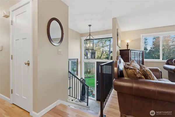 $989,950 | 6427 182nd Place Southwest, Lynnwood, WA 98037
