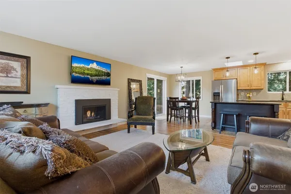 $989,950 | 6427 182nd Place Southwest, Lynnwood, WA 98037