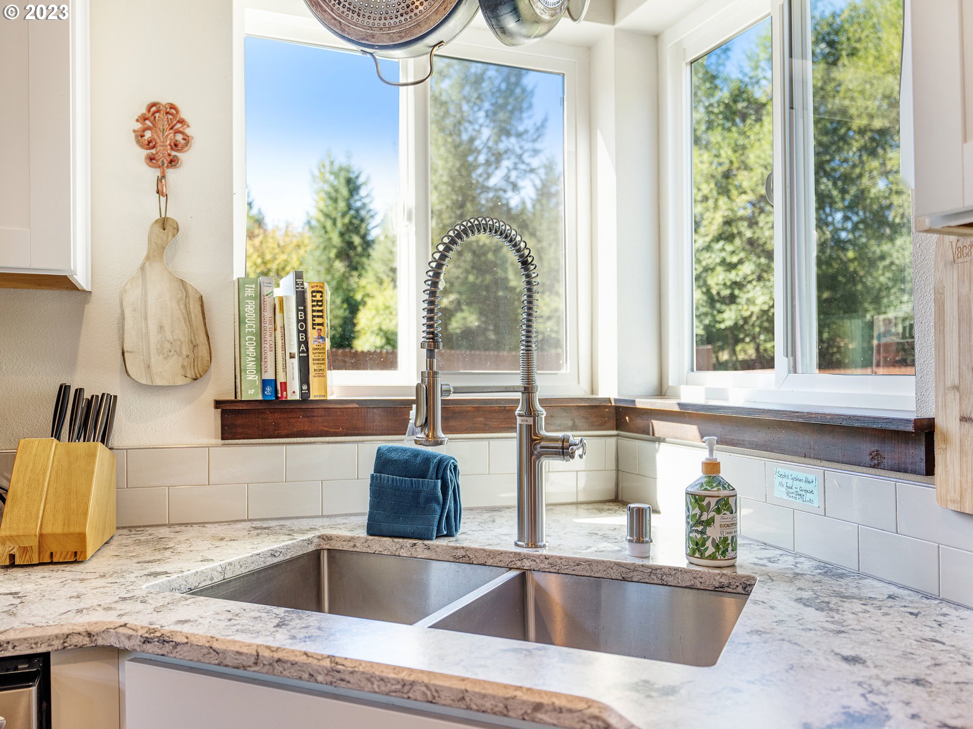 232 Edgewater Drive Carson, WA 98610 - Photo 13 of 31 Gallery Image 13