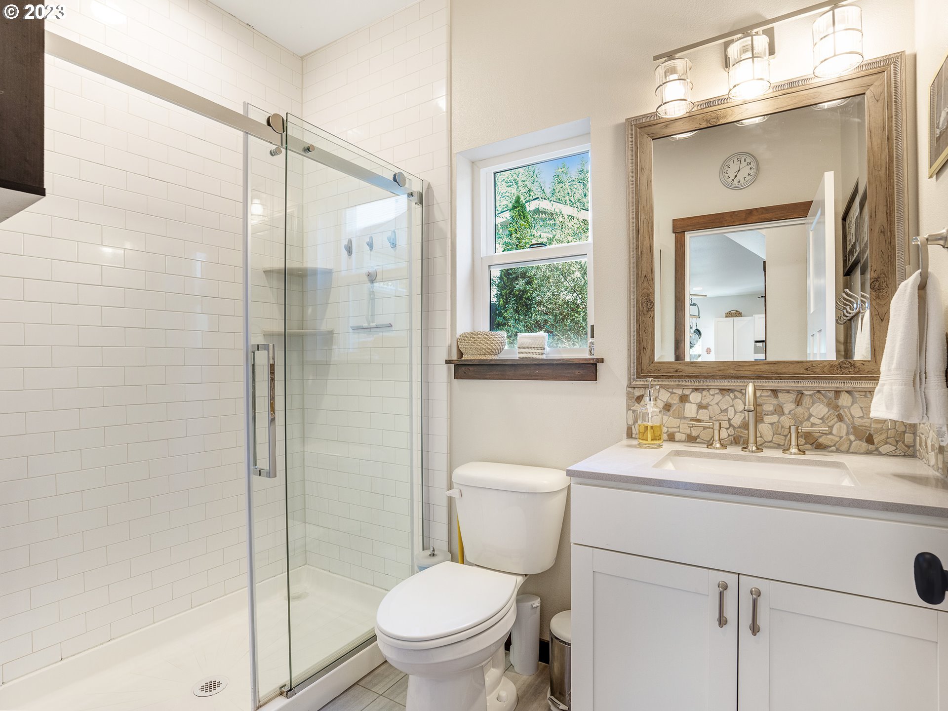 232 Edgewater Drive Carson, WA 98610 - Photo 17 of 31 Gallery Image 17
