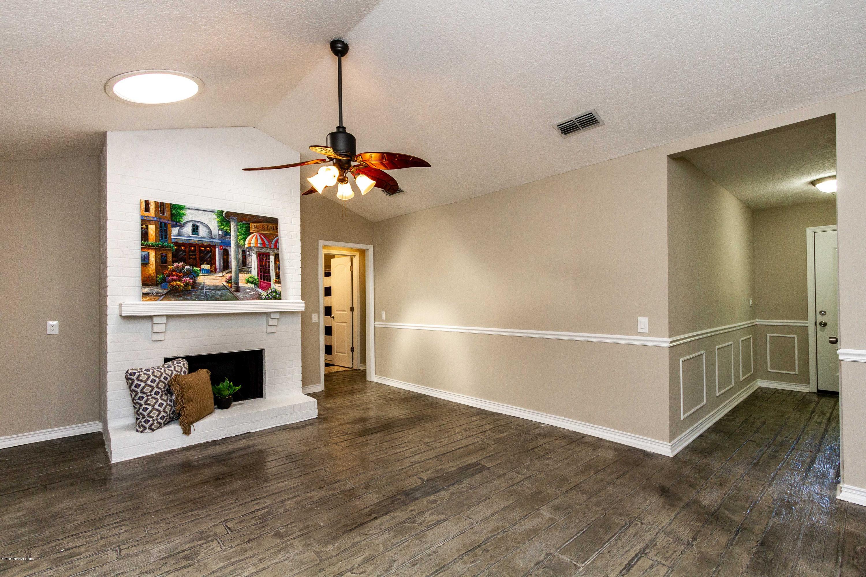 3153 Creighton Landing Road Fleming Island, FL 32003 - Photo 28 of 56 Living Room View 2