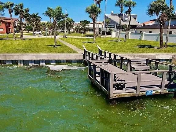 $3,550 | 117 15th Street, Belleair Beach, FL 33786