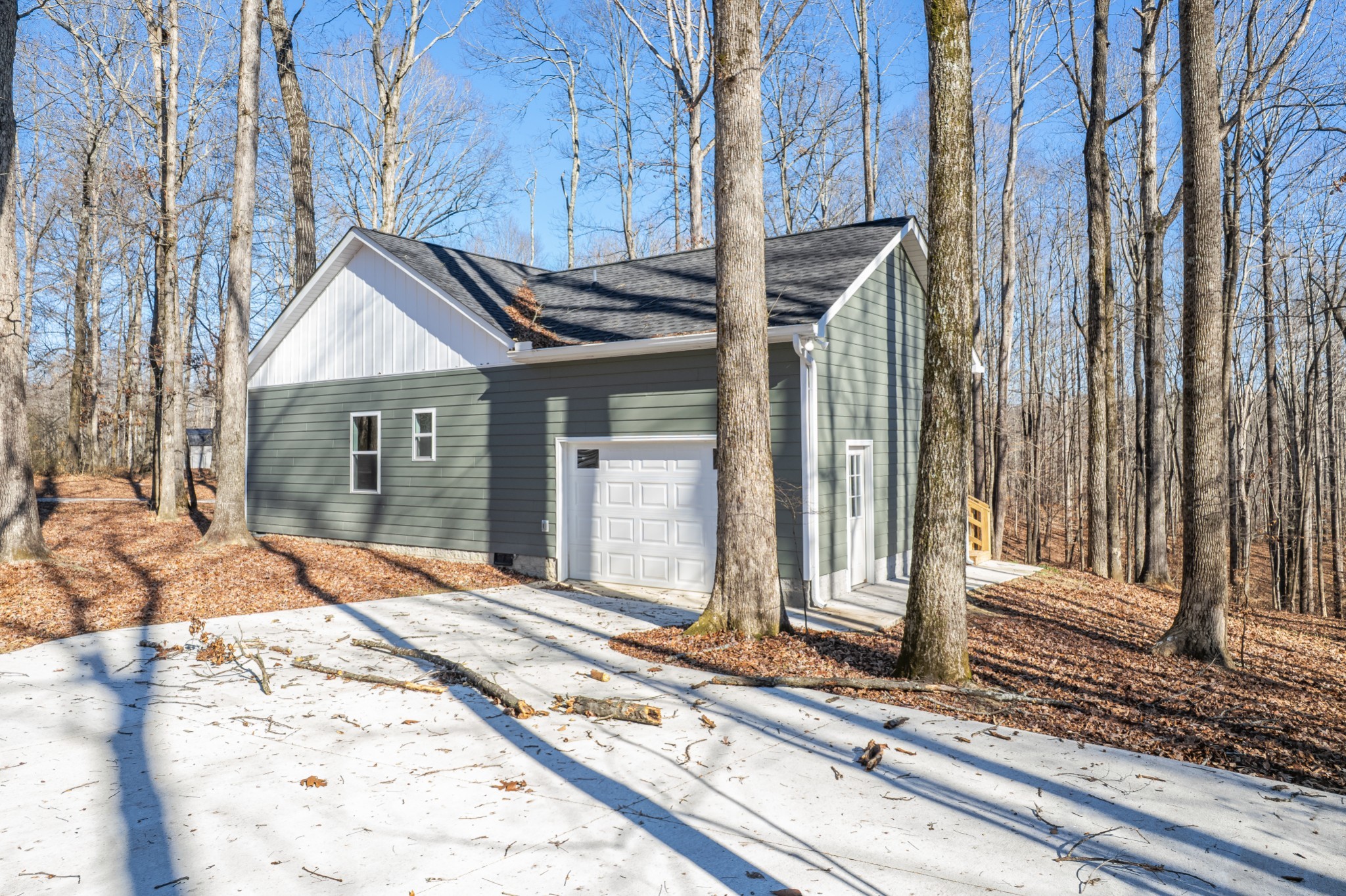 32 Periwinkle Path Leoma, TN 38468 - Photo 10 of 63