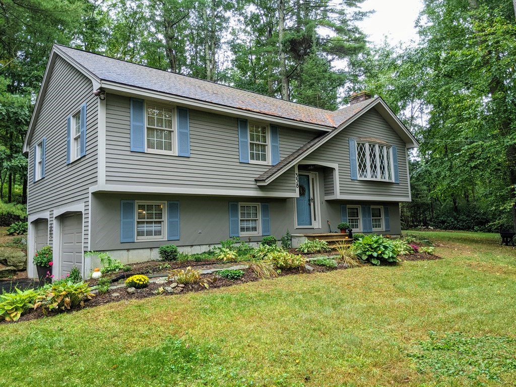 358 New Boston Road Sturbridge, MA 01566 - Photo 1 of 23