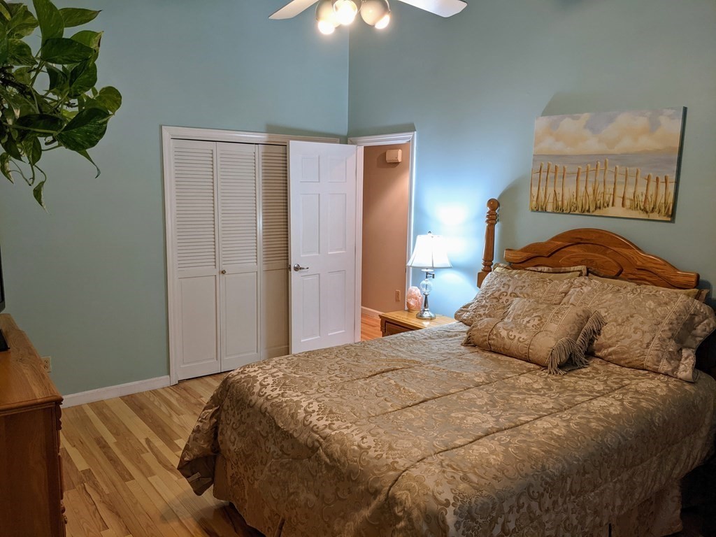 358 New Boston Road Sturbridge, MA 01566 - Photo 13 of 23