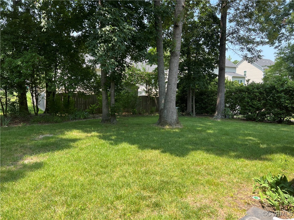 8426 Forge Road Henrico, VA 23228 - Photo 45 of 46 View of yard