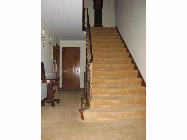 2685 Sherwood Road Columbus, OH 43209 - Photo 10 of 10