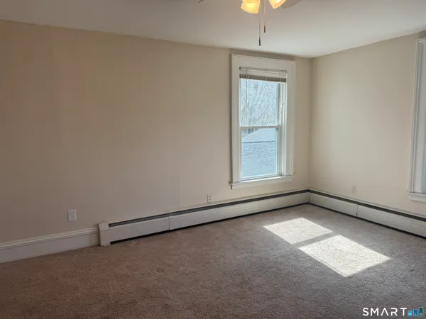 $1,850 | 1107 Ellington Road, Unit 2, South Windsor, CT 06074