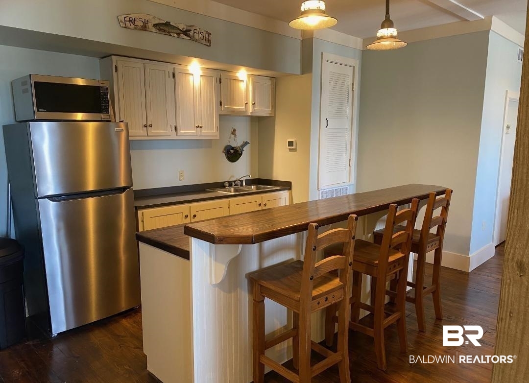 25773 Canal Road, Unit 27 Orange Beach, AL 36561 - Photo 41 of 50 Clubhouse Kitchen